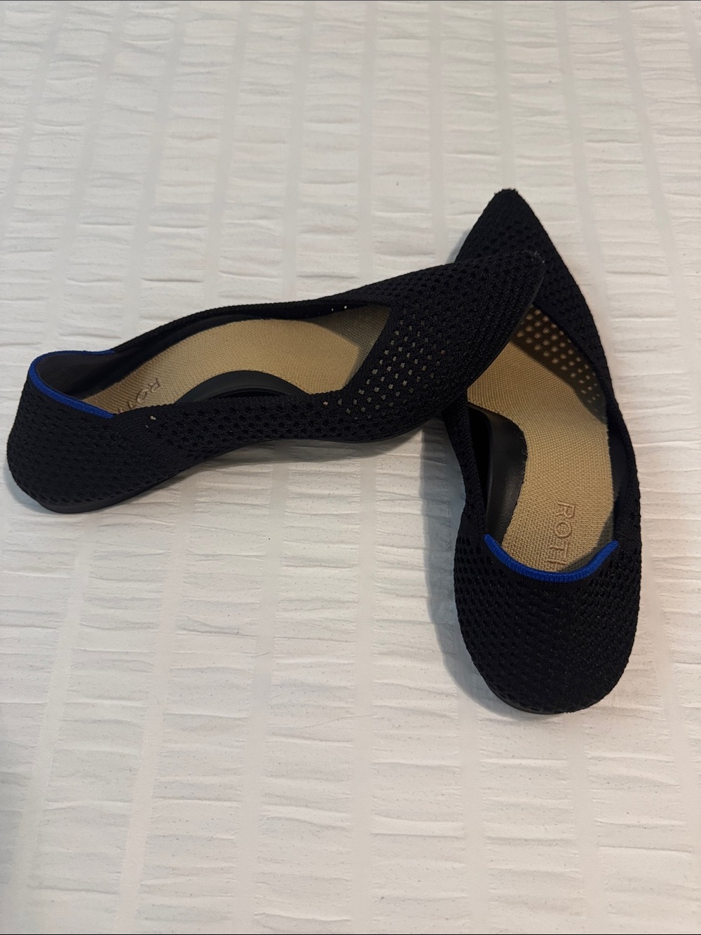 Rothy's Women The Point II Noir Mesh Neutral Office Flats Pointed Toe Black 9
